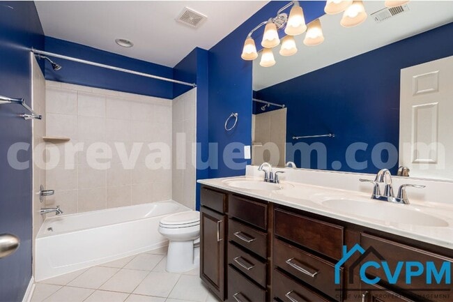 Building Photo - 117 Merlot St