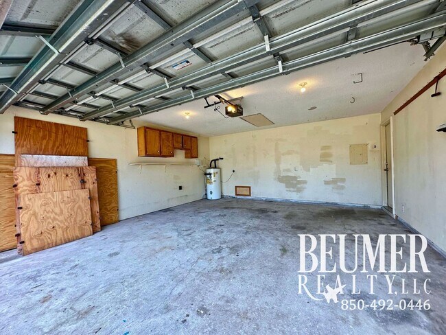 Building Photo - Lakefront Living Minutes to NAS & Perdido Beaches