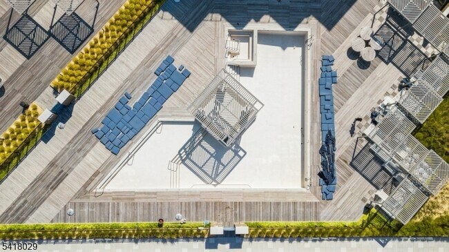 Building Photo - 30 Melrose Terrace