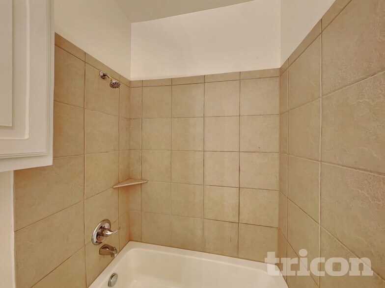 Building Photo - 219 Hartley Ln