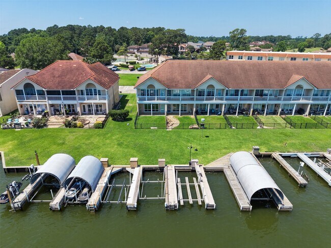 Building Photo - 16 Regency Pt
