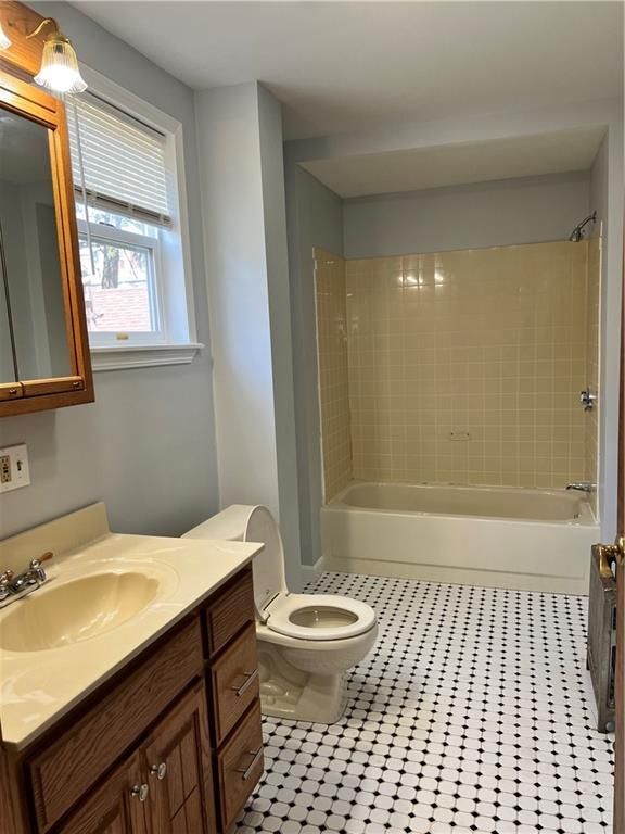 Building Photo - 15 Marion Terrace