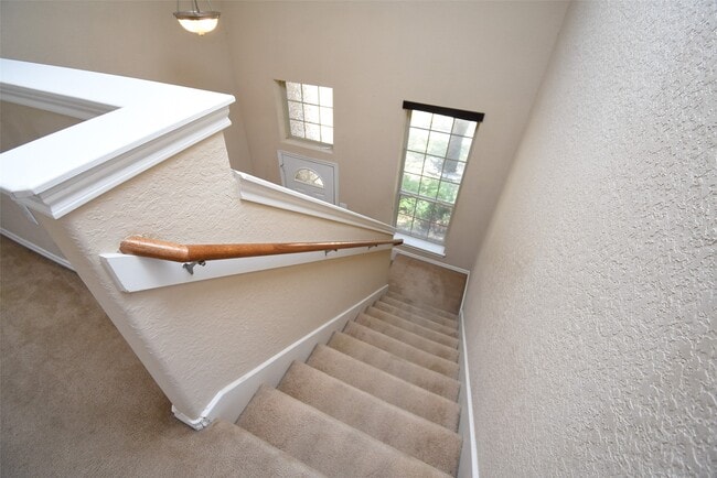 Building Photo - 11215 Overland Trail Dr