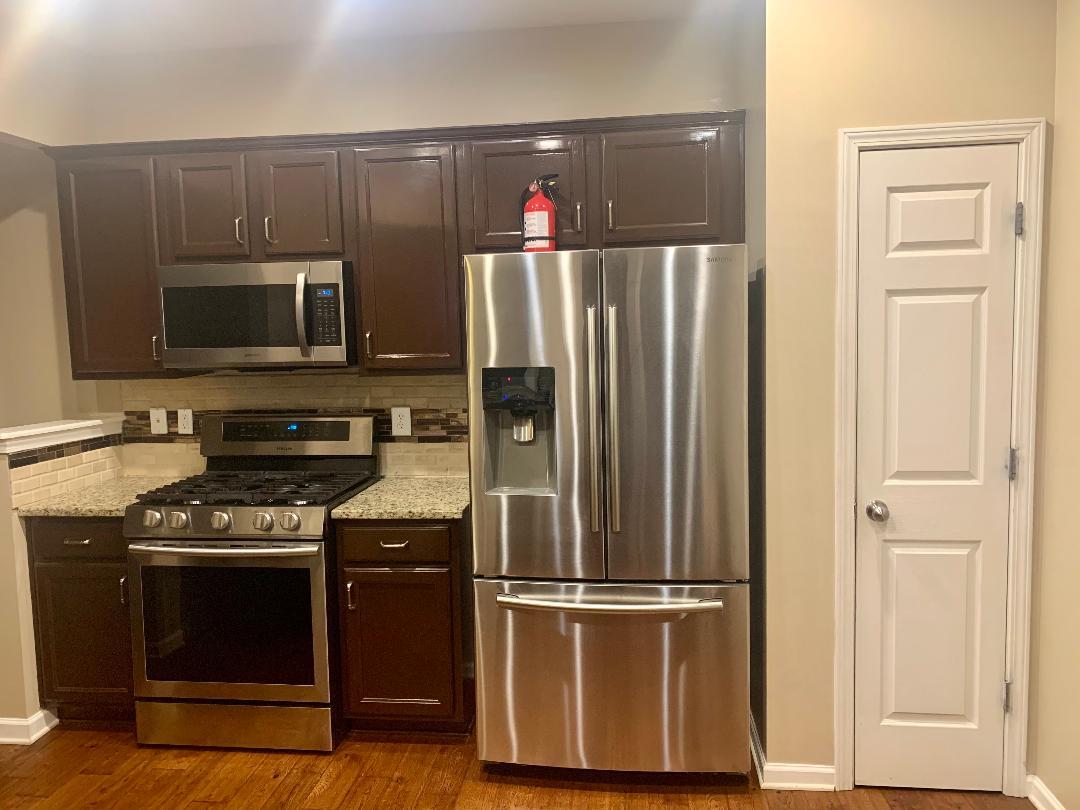Kitchen - 1624 Caswell Pkwy
