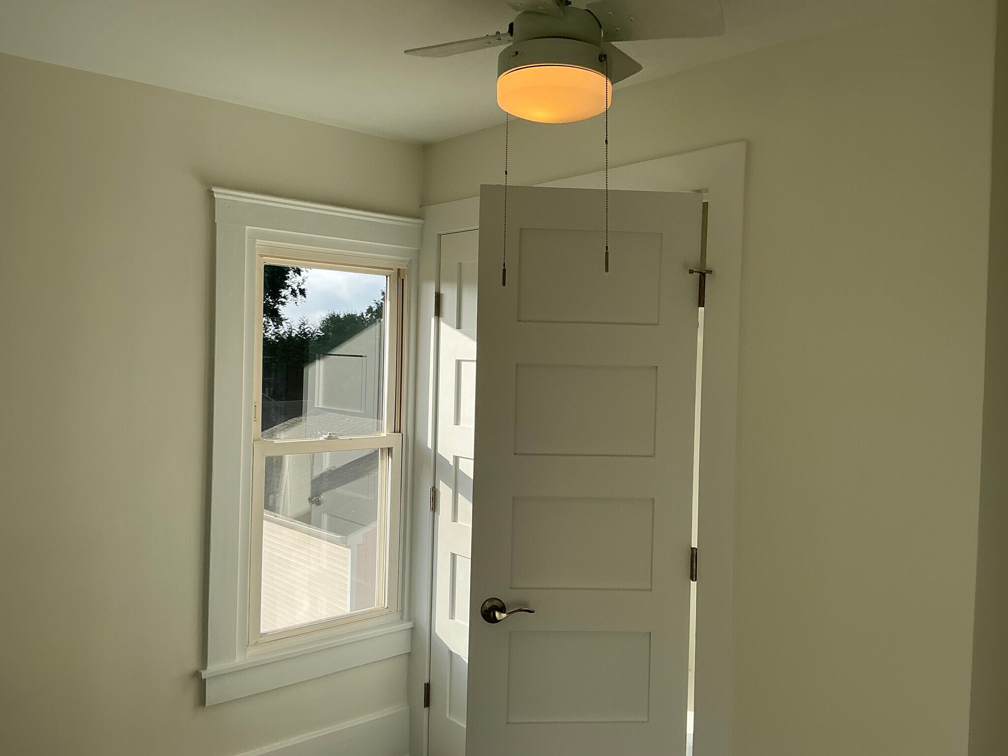 Building Photo - 35 West St