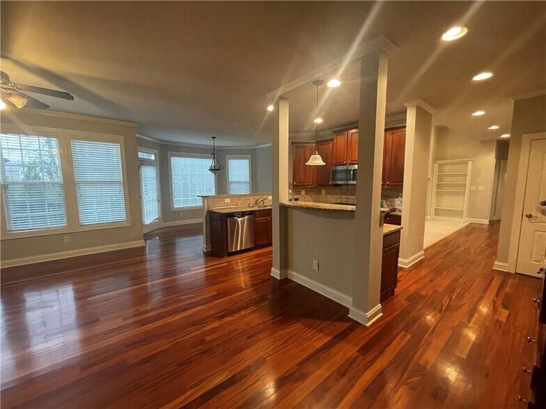 Building Photo - 1210 Nash Lee Dr SW