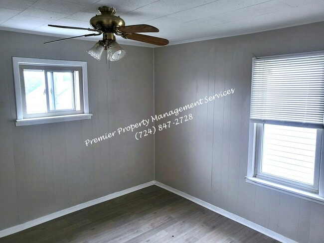 Building Photo - 1205 Crescent Ave