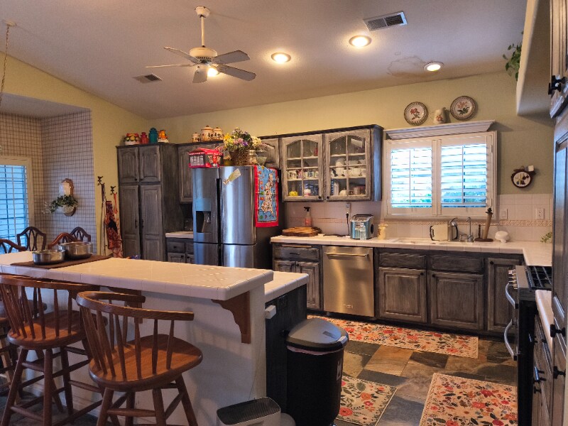 Building Photo - 28409 King Apache Cir