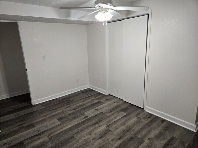 Building Photo - 3802 Gnarl Tree Ln