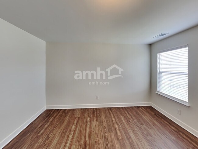 Building Photo - 3561 Leeville Pike