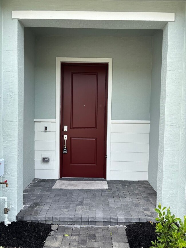 Building Photo - Veranda Landings