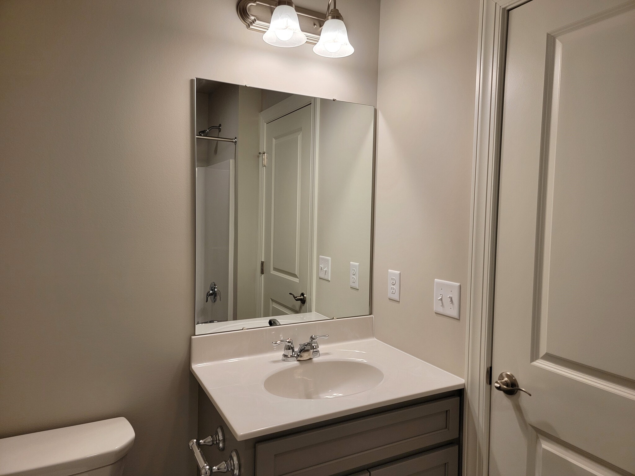 Building Photo - 227 Sage Blvd