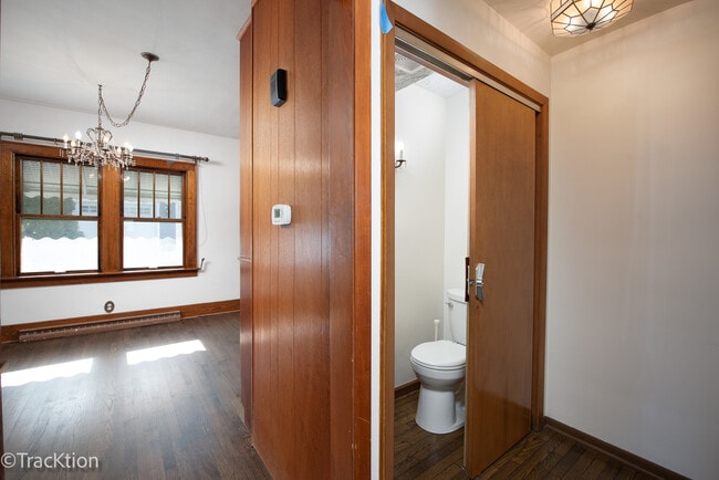 Building Photo - 5313 Lyman Ave