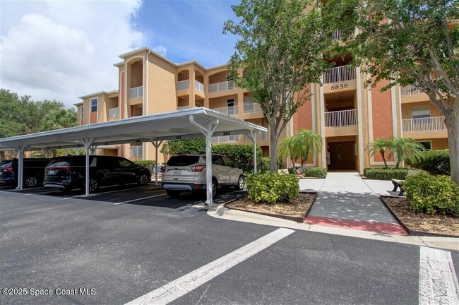 Building Photo - 6858 Toland Dr