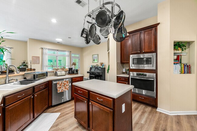 Building Photo - 3502 Brandywine Rd NW