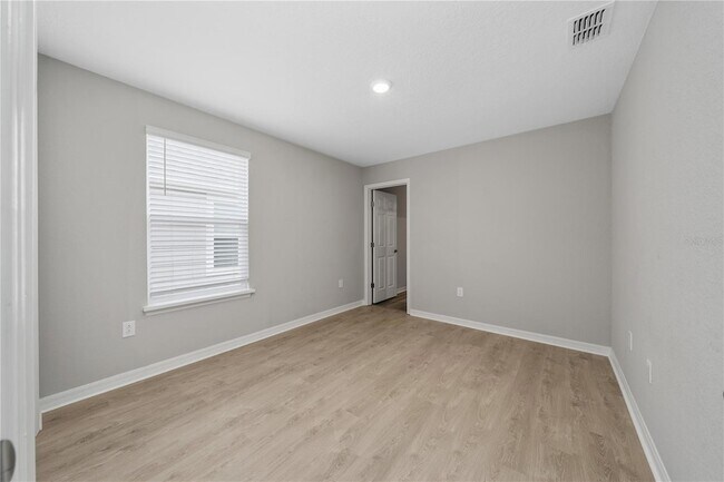 Building Photo - 445 Silverbell Trl
