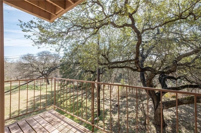 Building Photo - 5305 Indio Dr