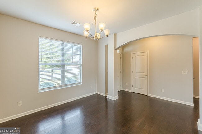 Building Photo - 4730 Brookwood Pl