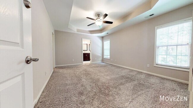 Building Photo - 2216 Spruce Shadows Ln