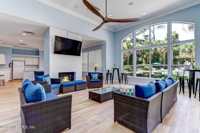 Building Photo - 170 Veracruz Dr