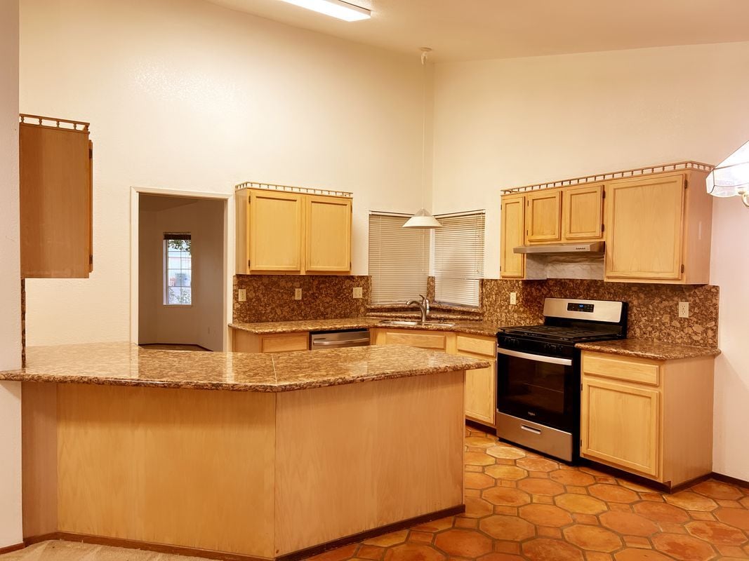 Building Photo - 5920 Laguna Ranch Cir