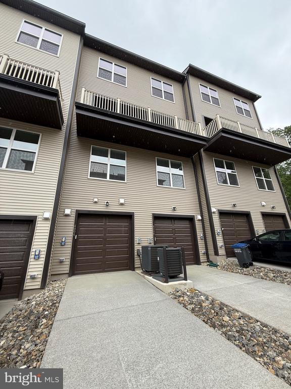Building Photo - 4904 Chelan Xing