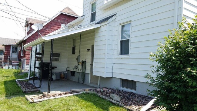 Building Photo - 4087 Haughn Rd
