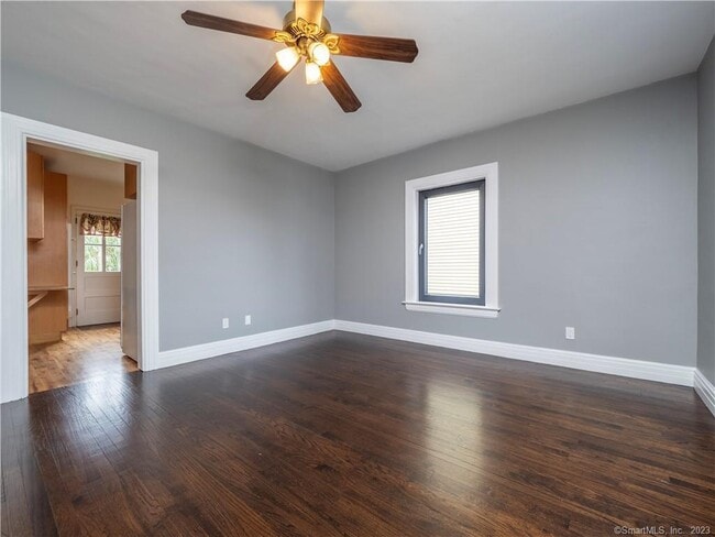 Building Photo - 8 Maplewood Terrace