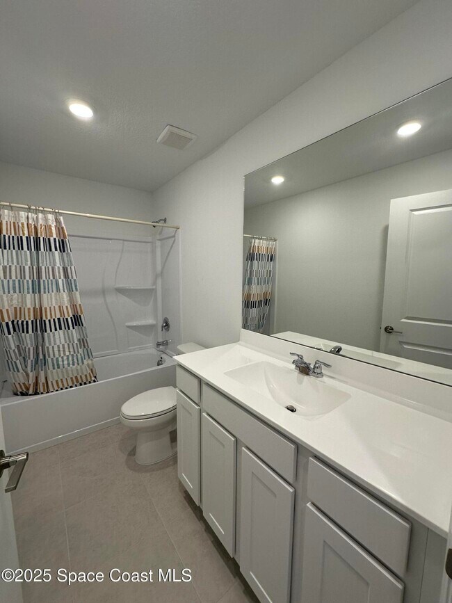 Building Photo - 1825 Diablo Cir SW