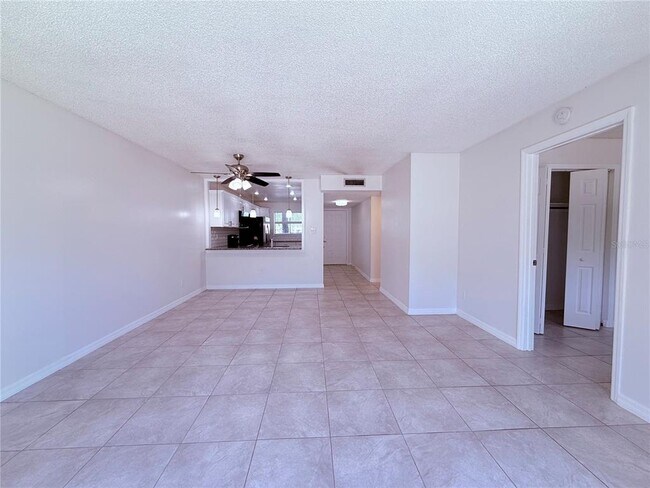 Building Photo - 6332 Newtown Cir