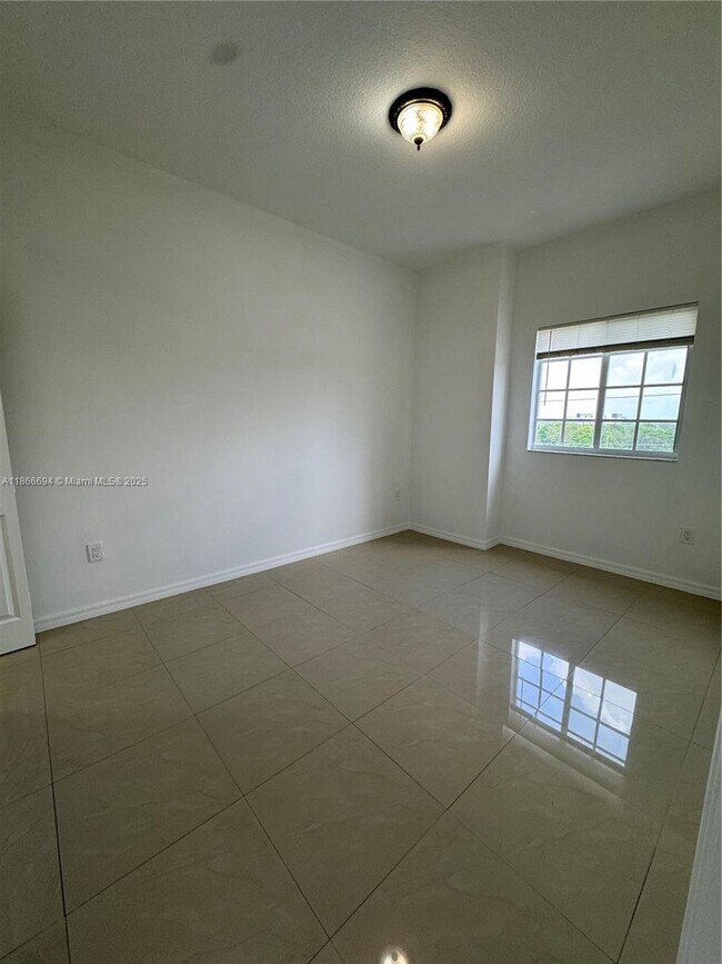 Building Photo - 5271 SW 8th St