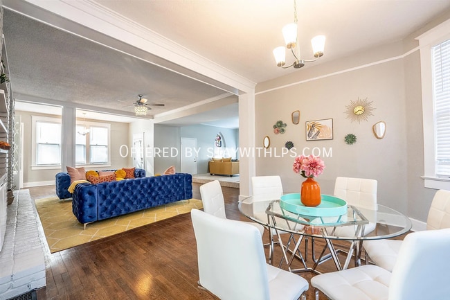 Building Photo - 2035 Central Ave