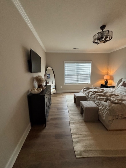 Building Photo - 229 Carriage Gate Dr