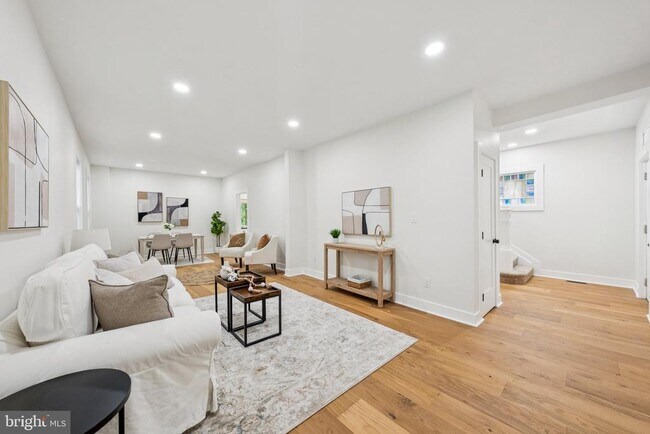Building Photo - 3722 36th St