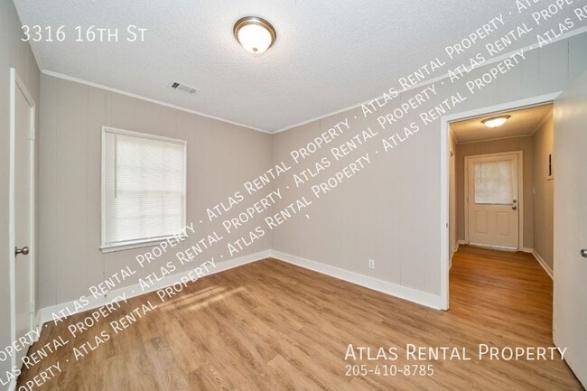 Building Photo - 3316 16th St