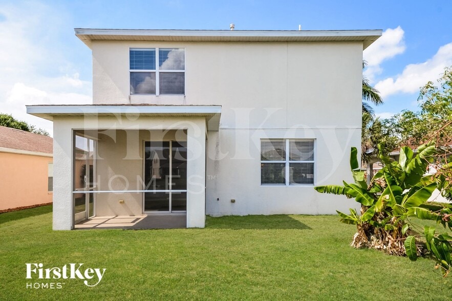 Building Photo - 10205 38th Ct E