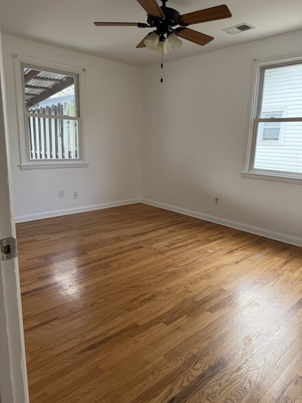 Back Bedroom - 2418 Brasher Ave