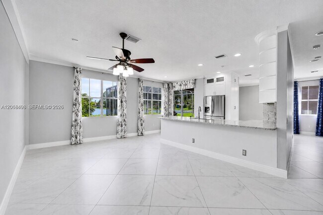 Building Photo - 963 Falling Water Rd