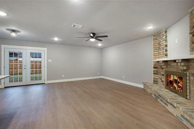 Building Photo - 801 Sunny Slope Dr