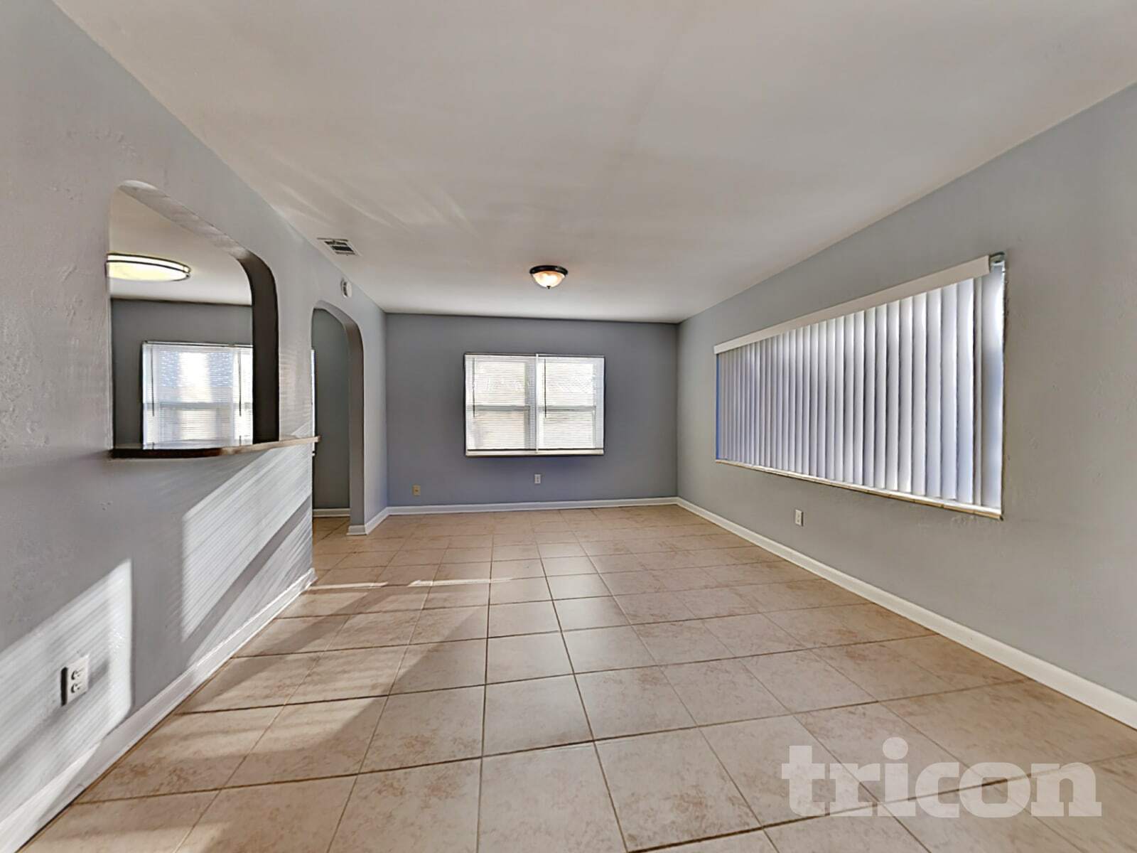 Building Photo - 4153 2nd Ave N
