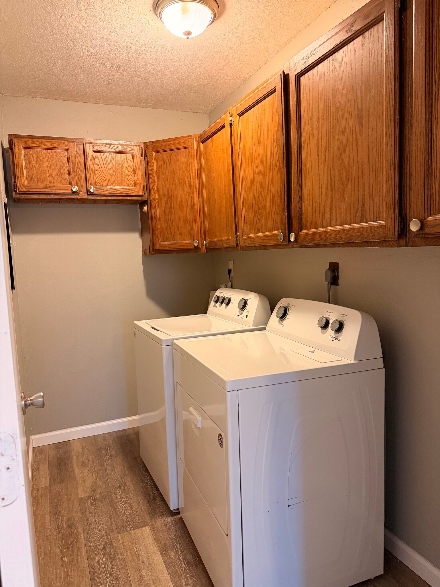 Building Photo - 17404 Dumont Dr