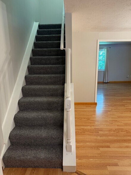 Building Photo - 312 Bellford Ct