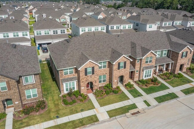 Building Photo - 15827 Sundew Prairie Dr