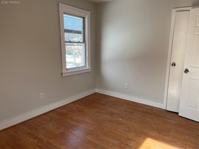 Building Photo - 43 California Ave