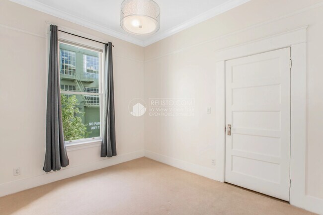 Building Photo - 784 Clementina St