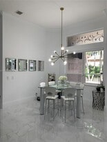 Building Photo - 6013 NW 56th Dr