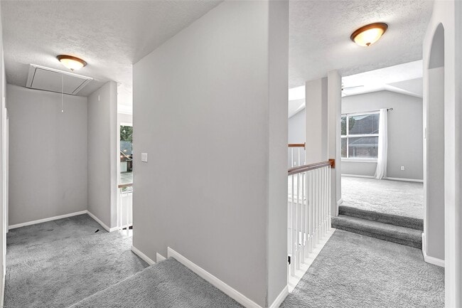Building Photo - 10219 Sable Trail Ln
