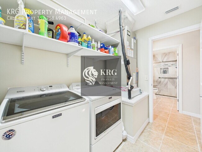 Building Photo - 2584 Dividing Creek Path