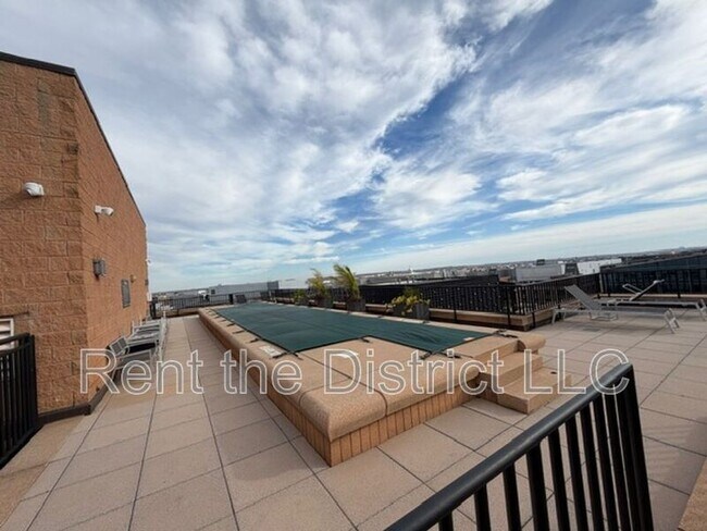 Building Photo - 1010 Massachusetts Ave NW