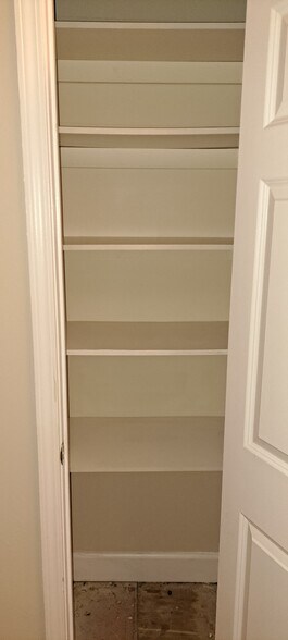 Building Photo - 3227 7th Ave